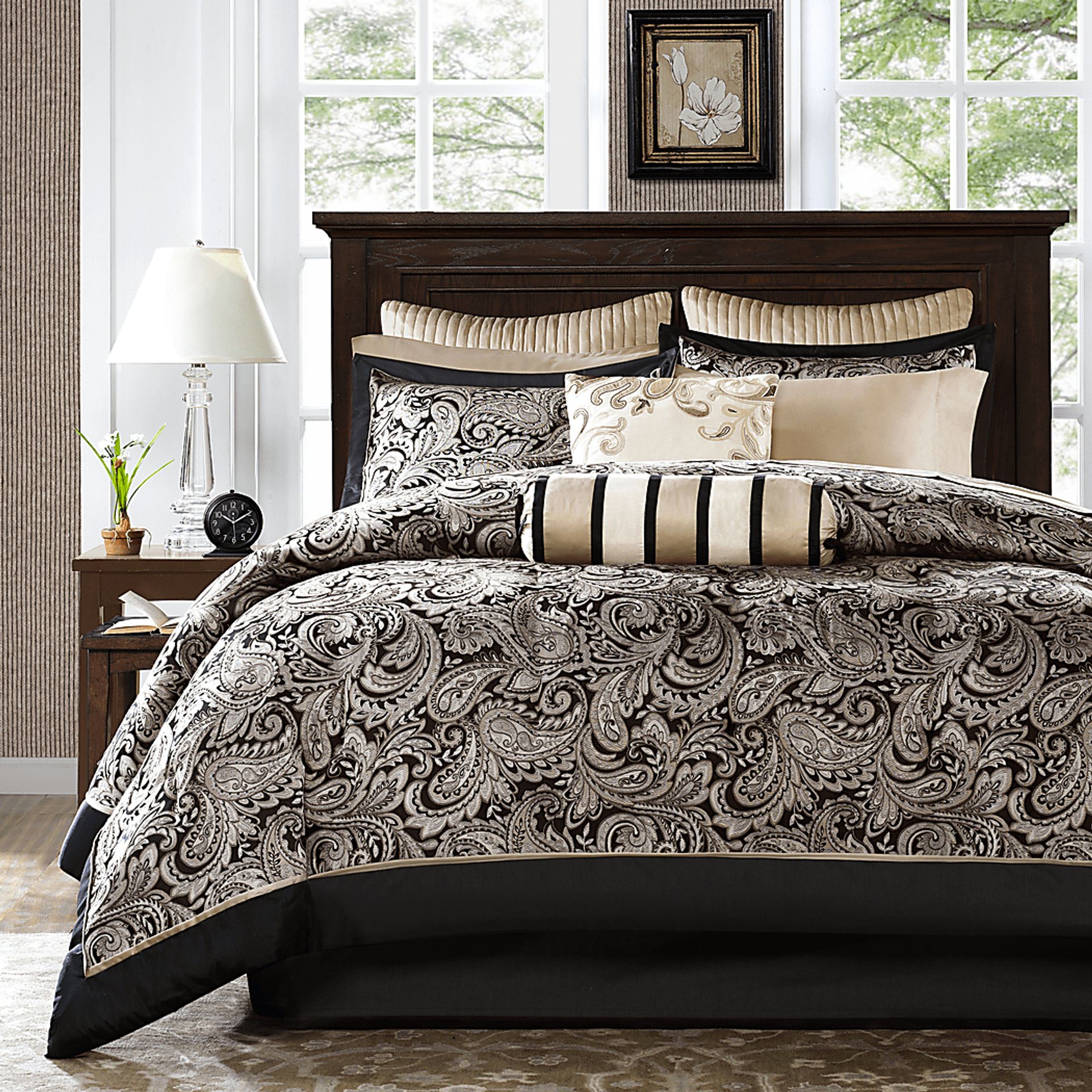Wellesy Black 12 Pc Full Comforter Set - Image 1
