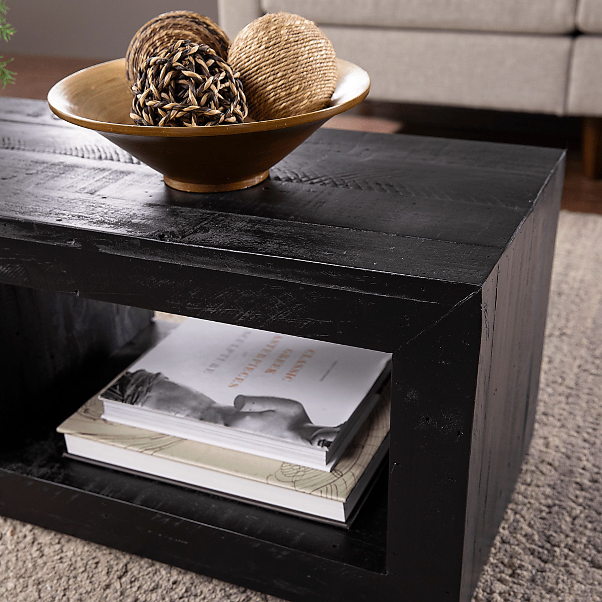 Wescates Black Cocktail Table - Image 3