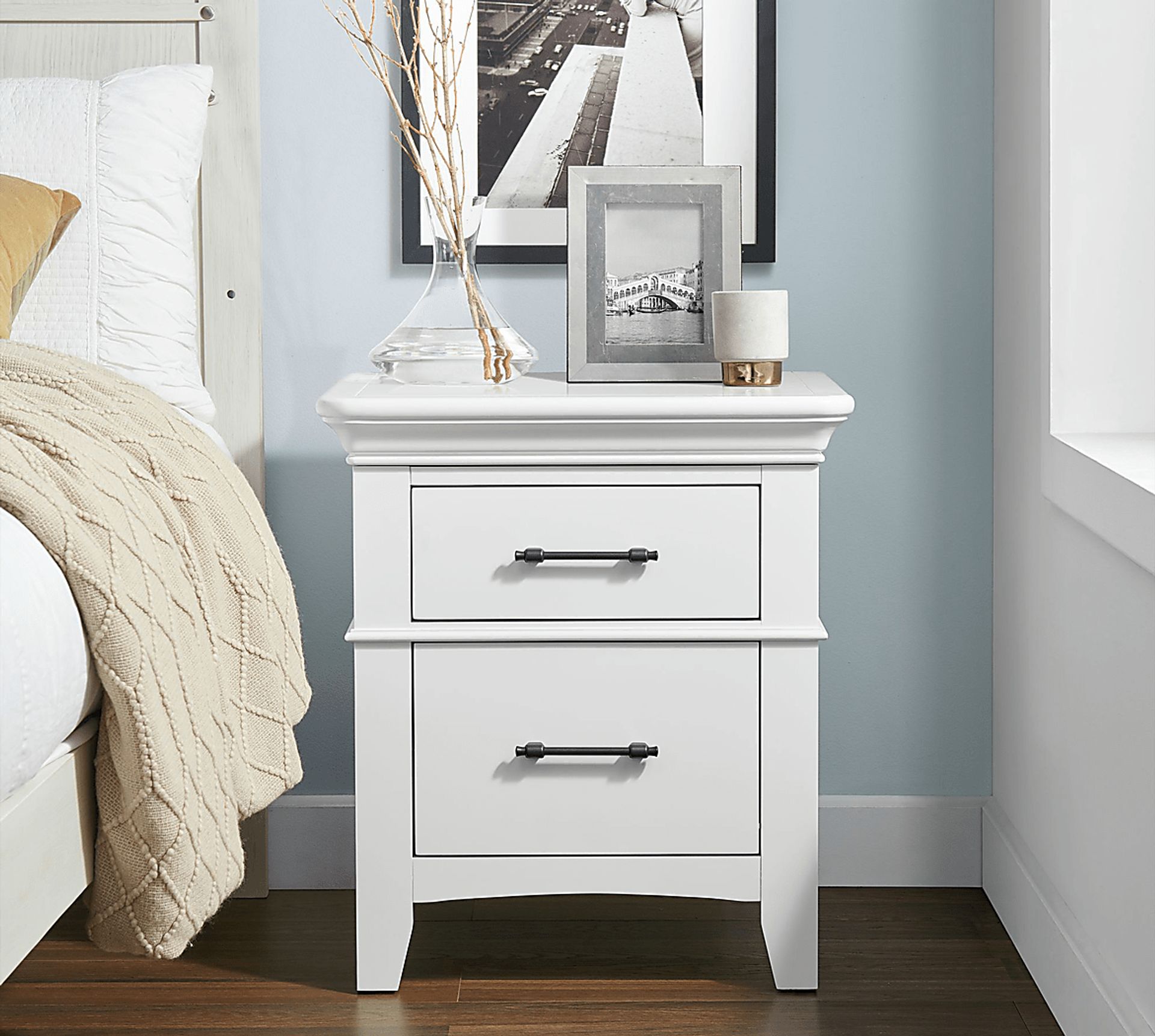 Wesjay White Nightstand - Image 2