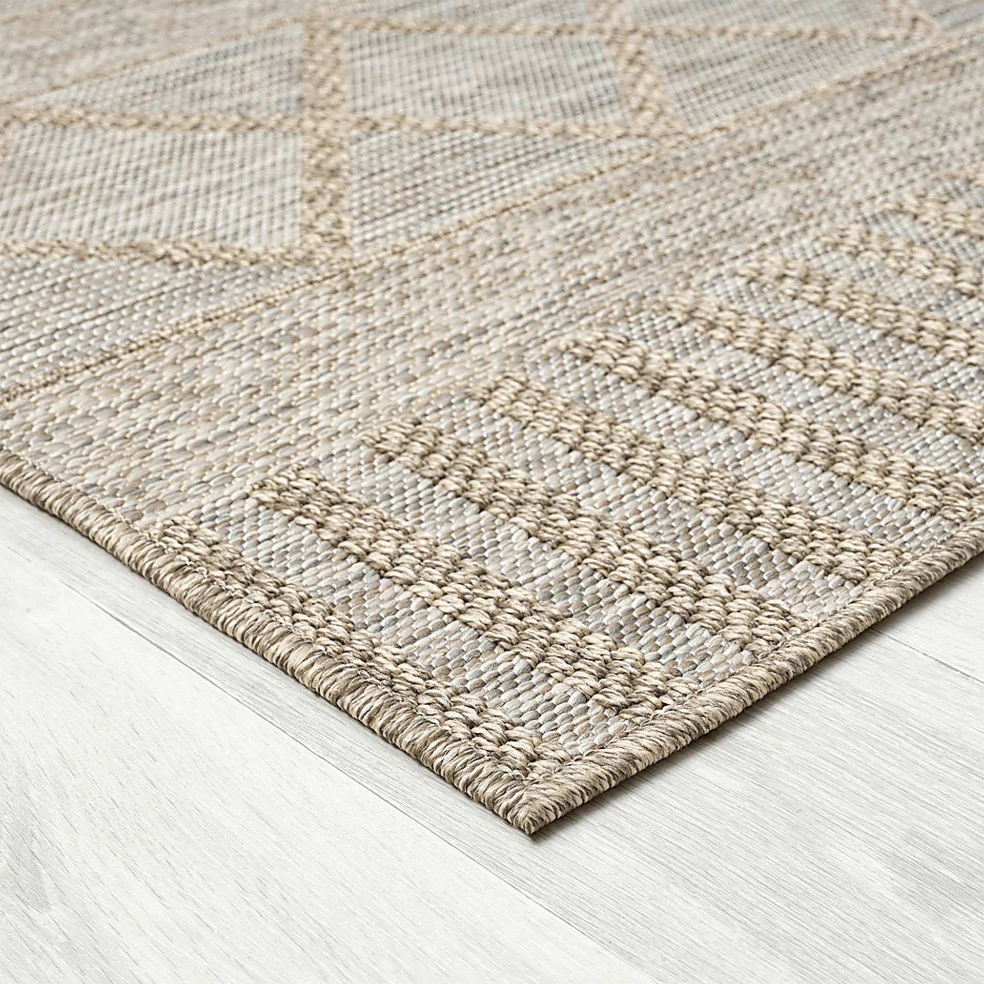 Wesnach Tan 7'10 x 9'6 Indoor/Outdoor Rug - Image 4