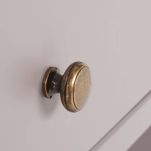 Wespanee Gray Nightstand - Thumbnail - Image 11