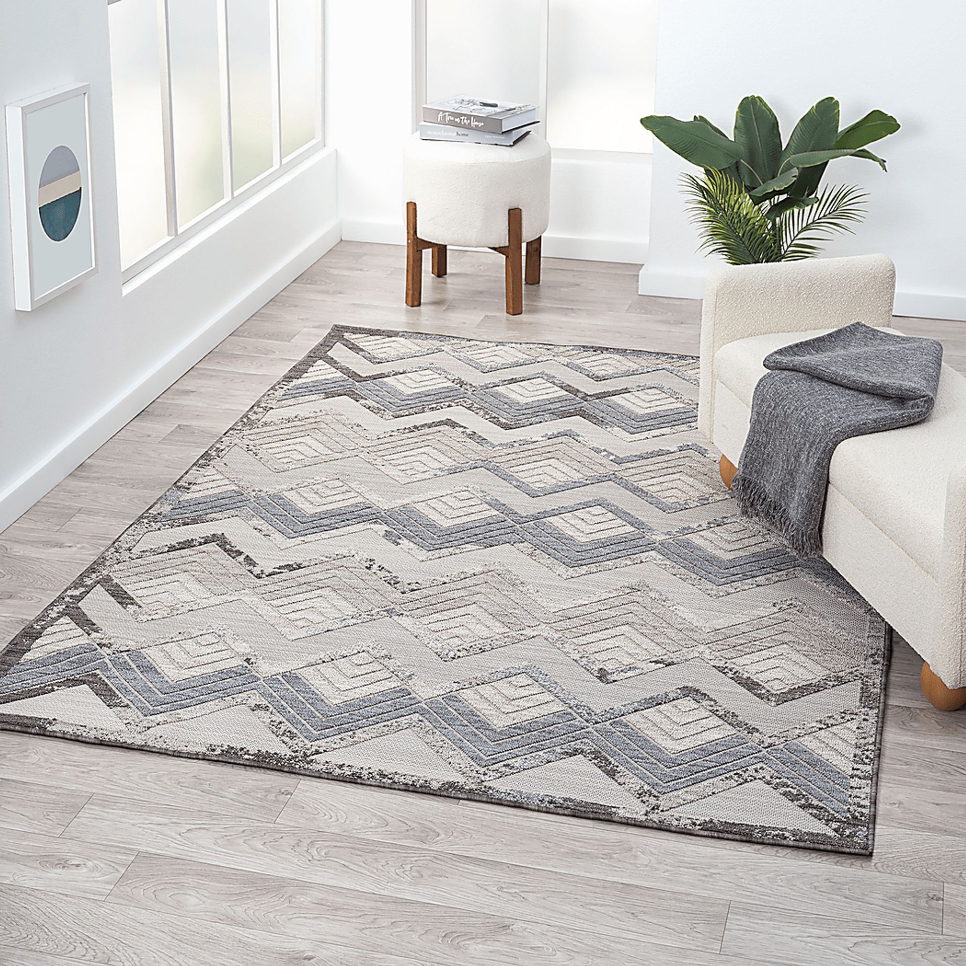 Wessard Blue/Ivory 5' x 7' Indoor/Outdoor Rug - Image 2