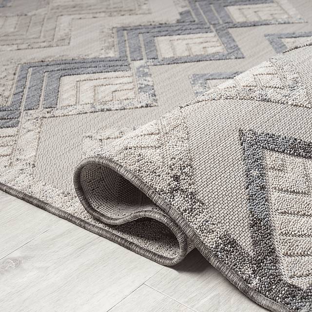 Wessard Blue/Ivory 5' x 7' Indoor/Outdoor Rug - Thumbnail - Image 5