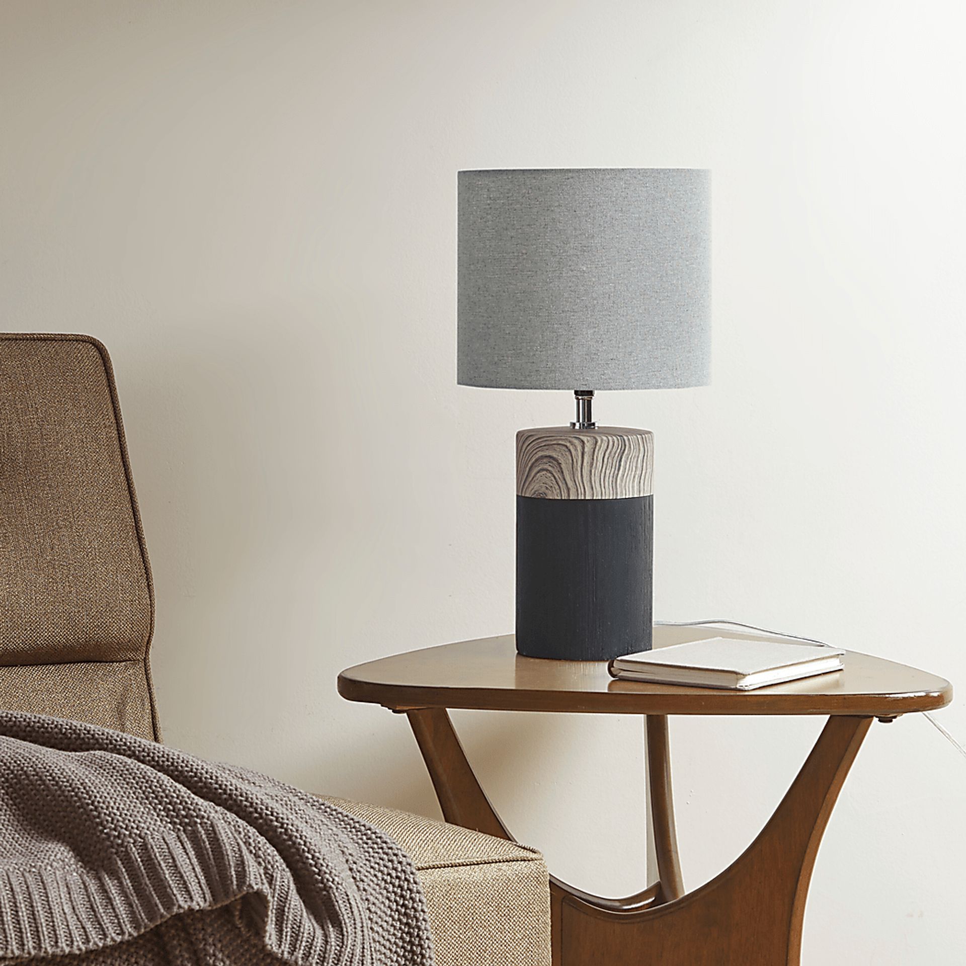 Westbury Drive Black Lamp - Image 2