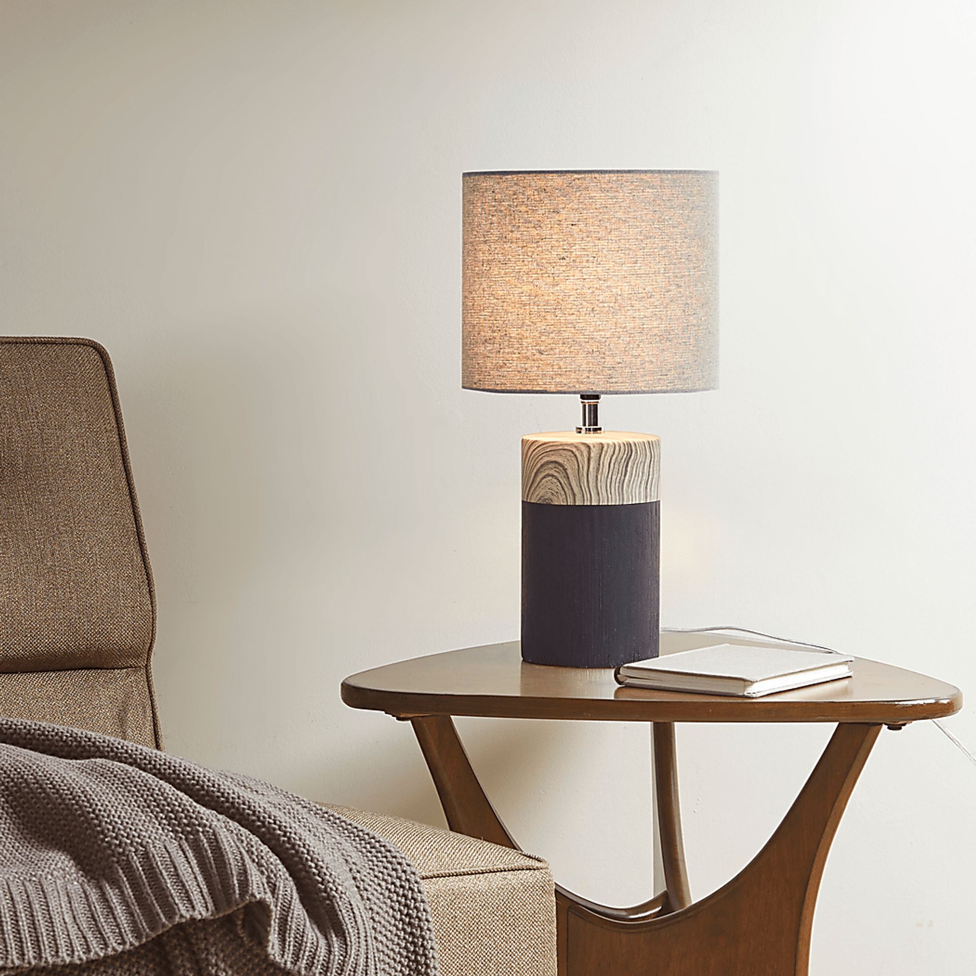 Westbury Drive Black Lamp - Image 6