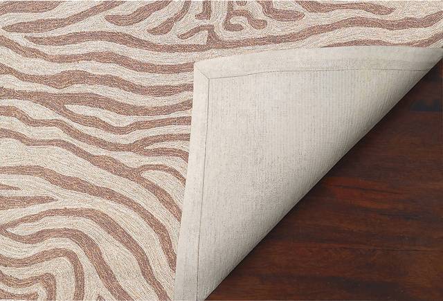 Weto Brown 5' x 7'6 Indoor/Outdoor Rug - Thumbnail - Image 6