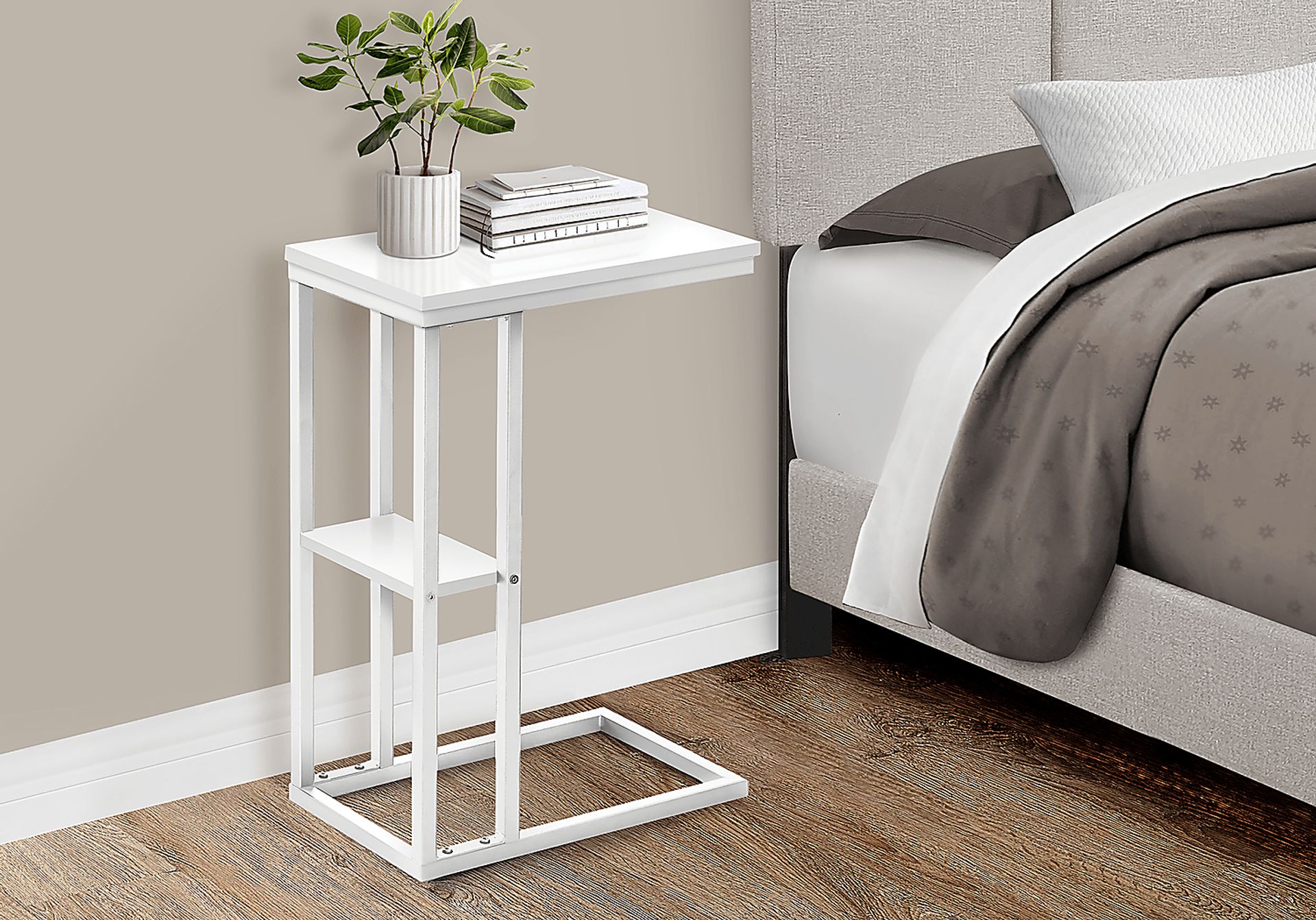 Wewatta White Accent Table - Image 12
