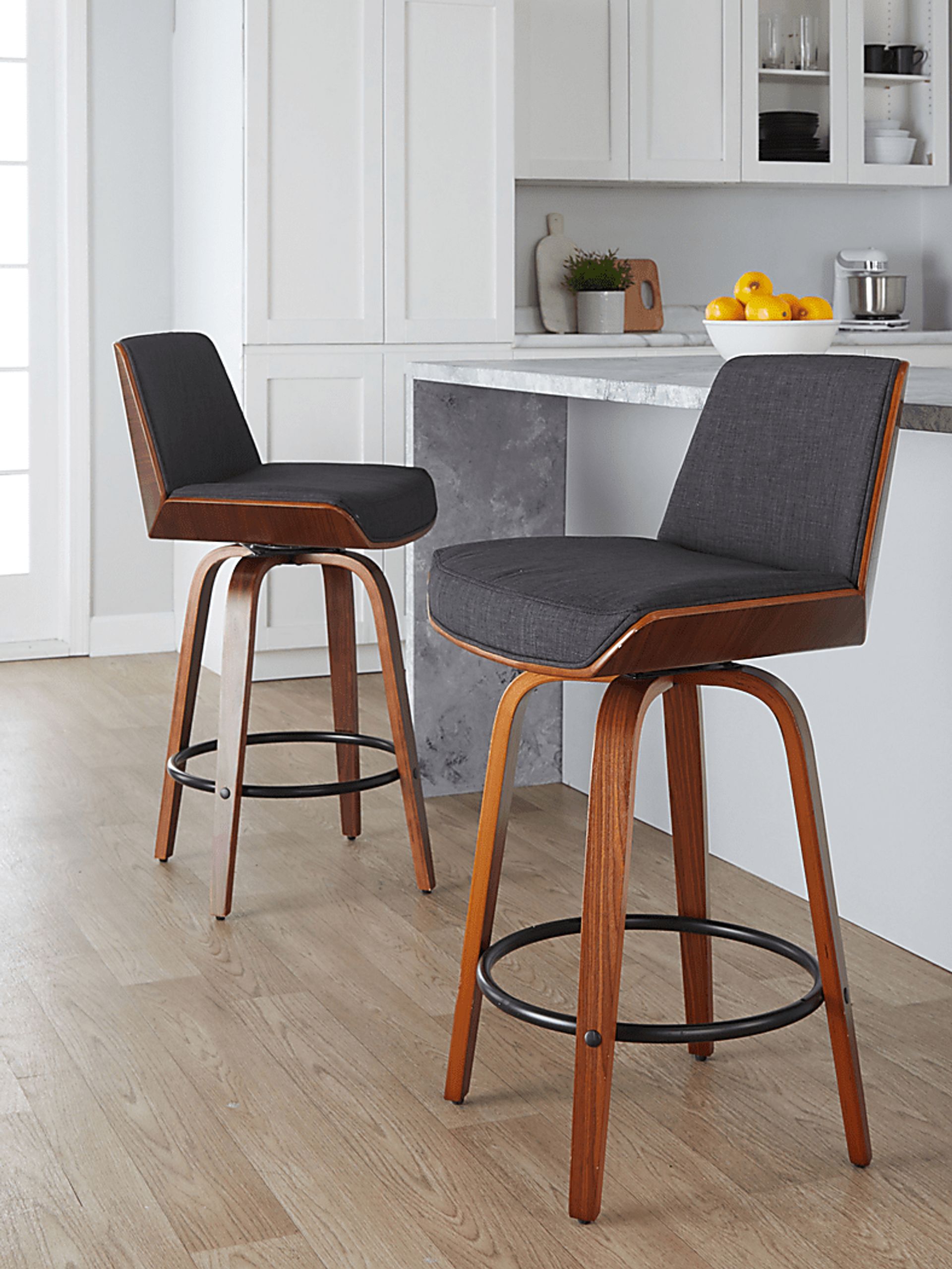 Weymanda I Black Swivel Counter Height Stool, Set of 2 - Image 4
