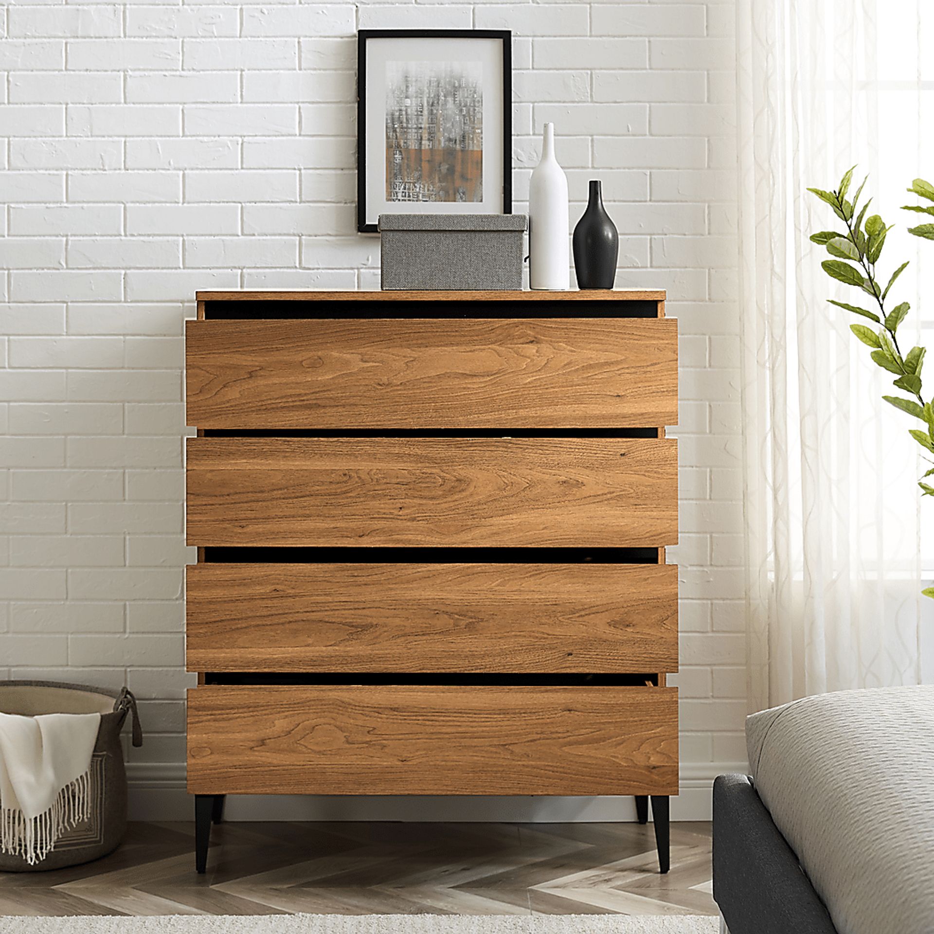 Whitekirk Oak Chest - Image 6