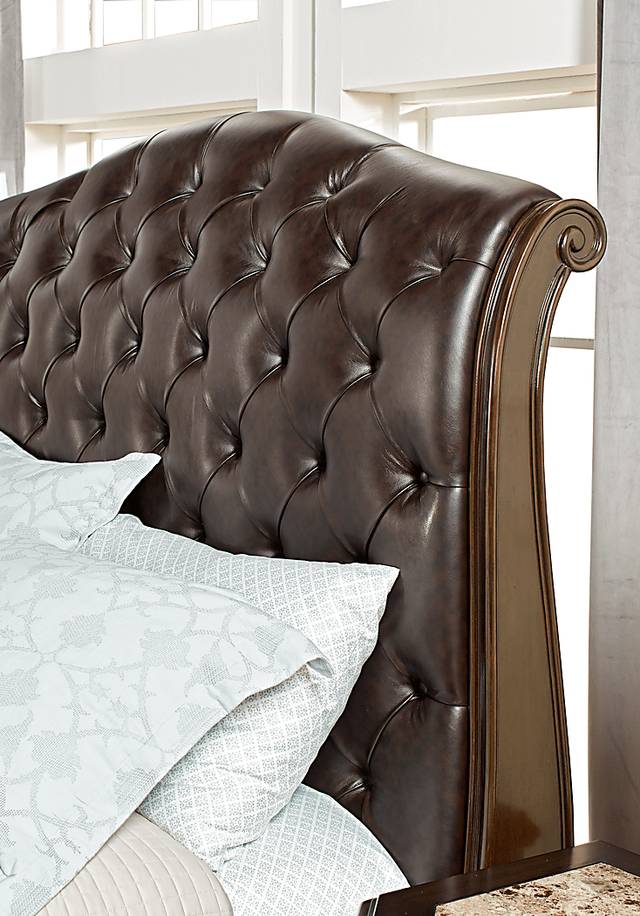 Whittington Cherry 7 Pc Queen Sleigh Bedroom with 4 Drawer Storage - Thumbnail - Image 4