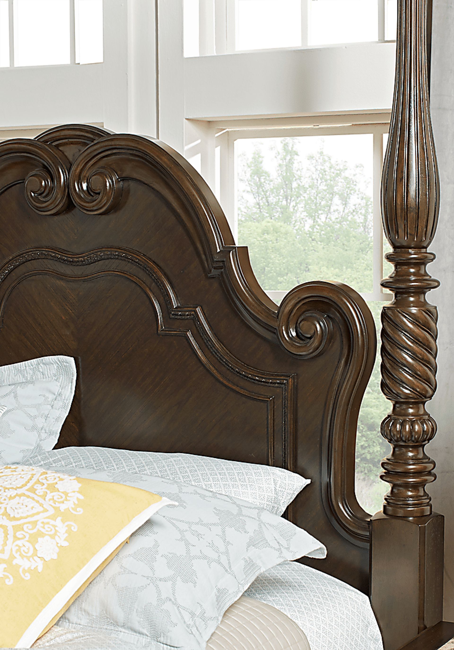 Whittington Cherry 4 Pc King Canopy Bed - Image 2