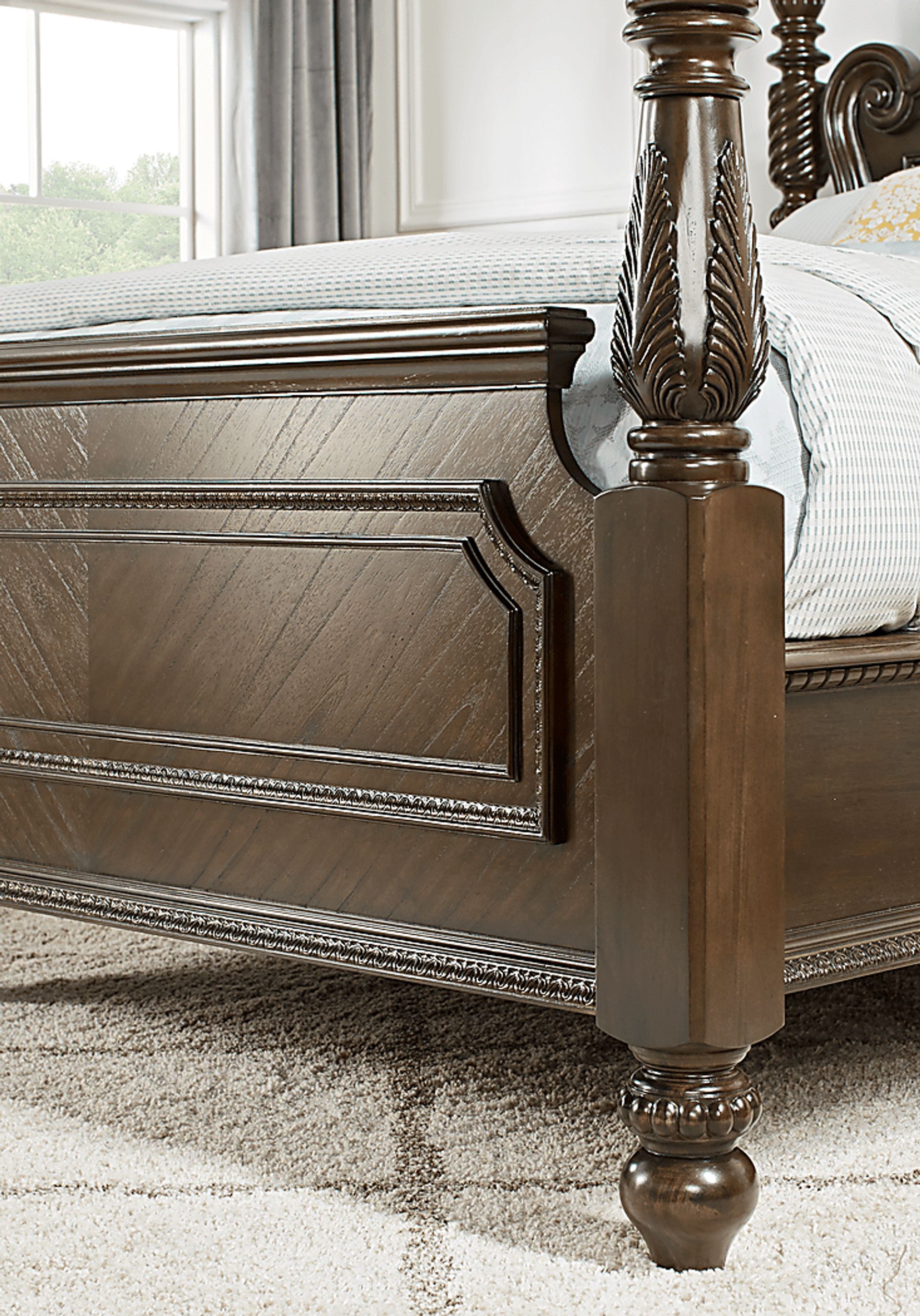Whittington Cherry 4 Pc King Canopy Bed - Image 3
