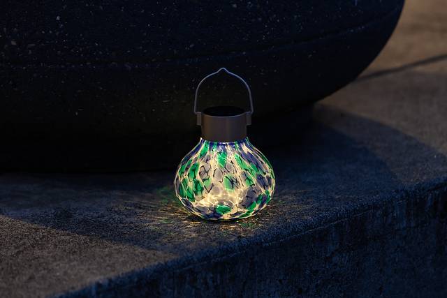 Wigly Trail Outdoor Blue Solar Lantern - Thumbnail - Image 19