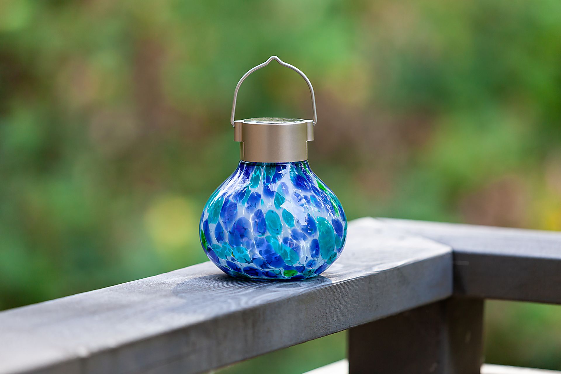 Wigly Trail Outdoor Blue Solar Lantern - Image 2