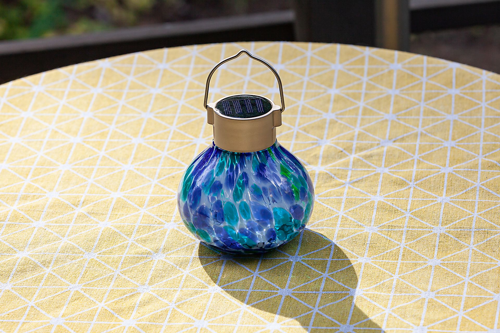 Wigly Trail Outdoor Blue Solar Lantern - Image 3