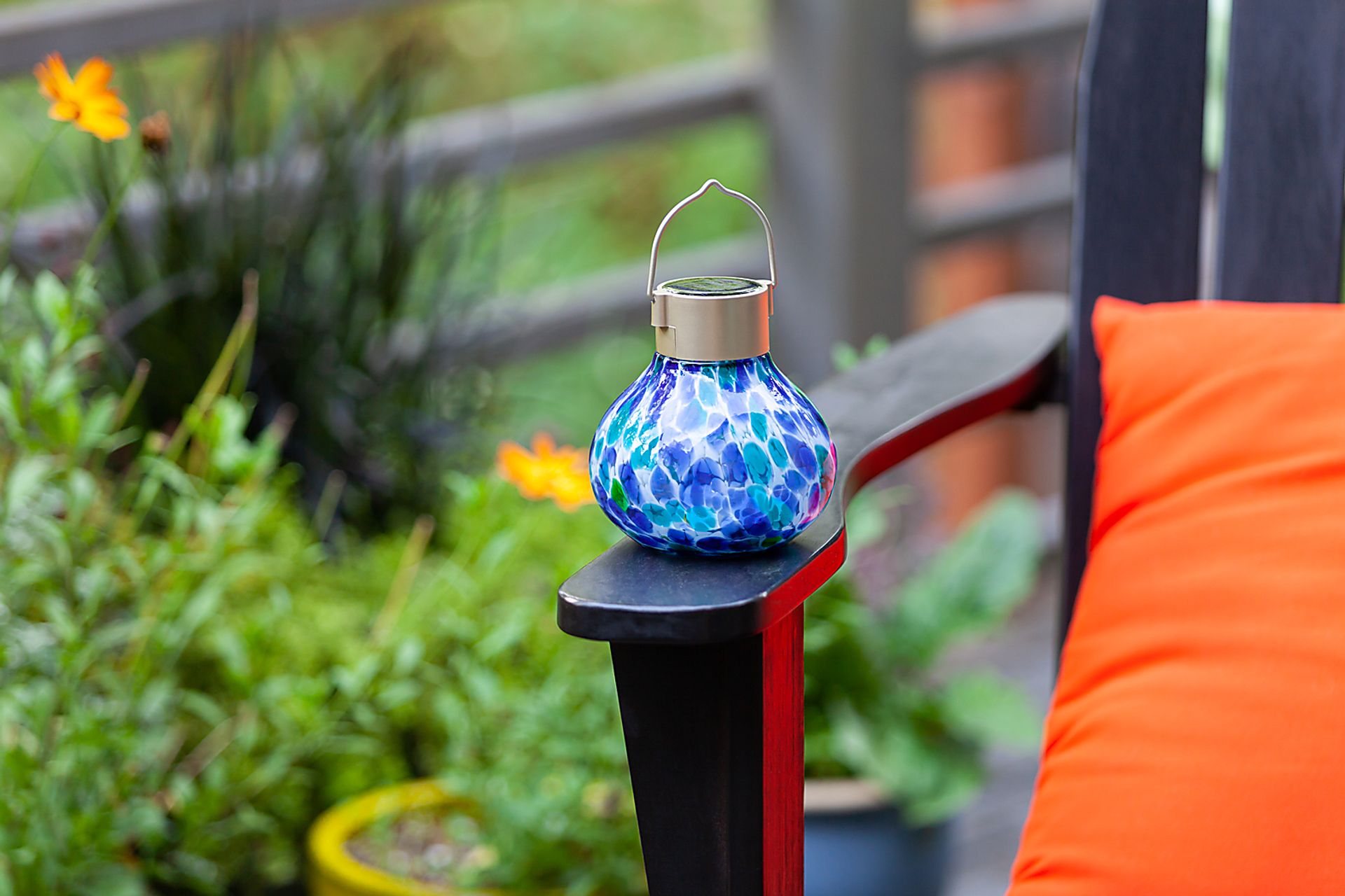 Wigly Trail Outdoor Blue Solar Lantern - Image 7