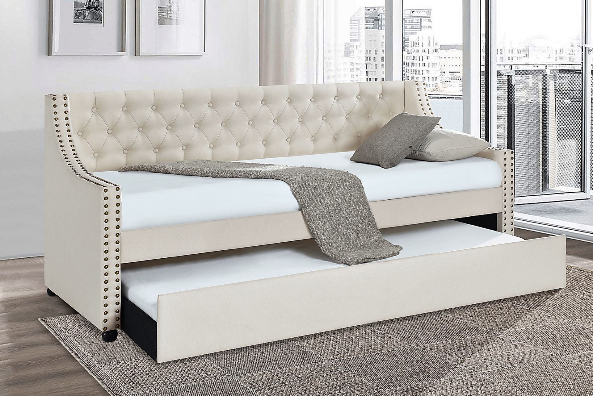 Wilbrown White Daybed - Image 2