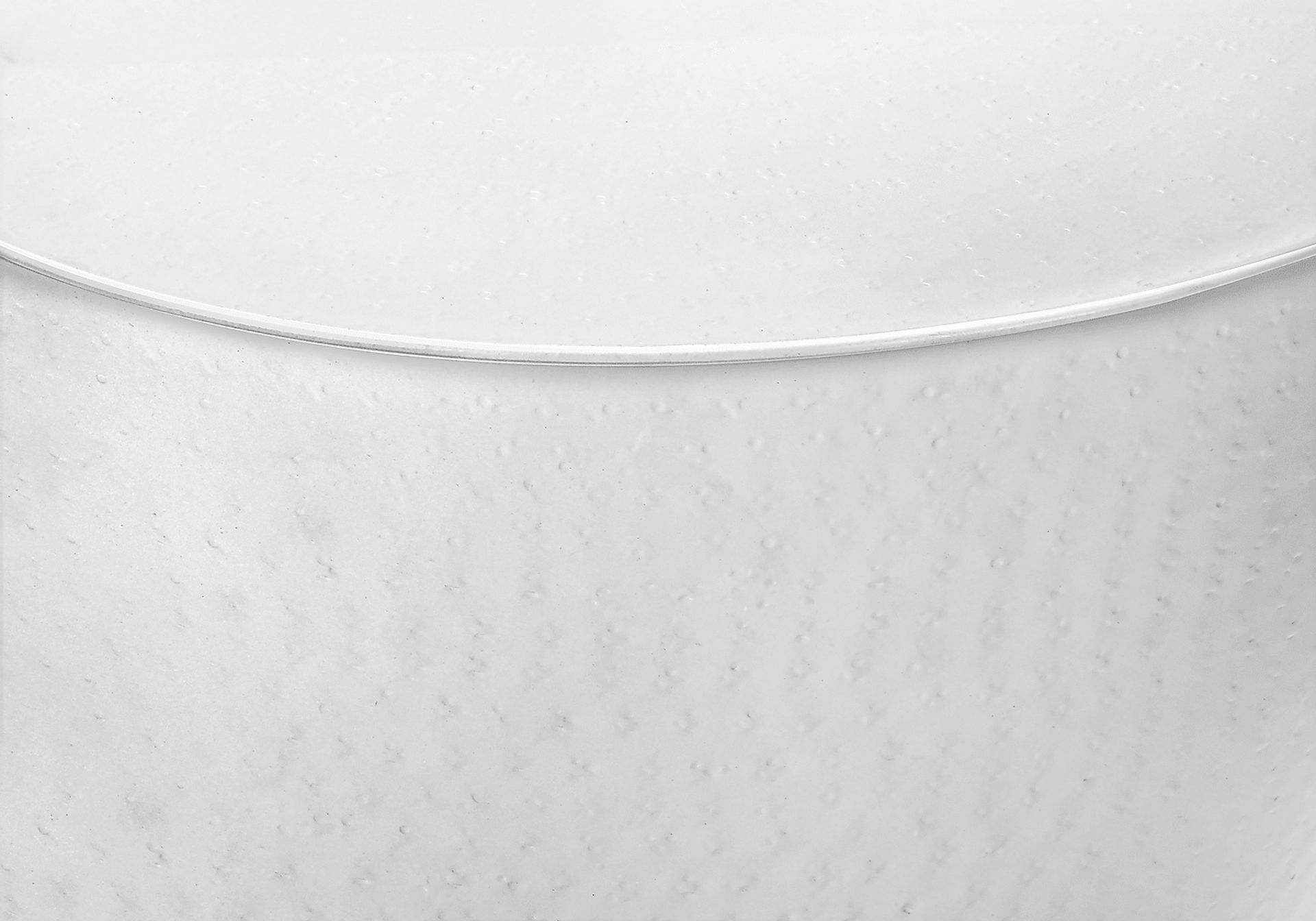 Wilclay White Accent Table - Image 4