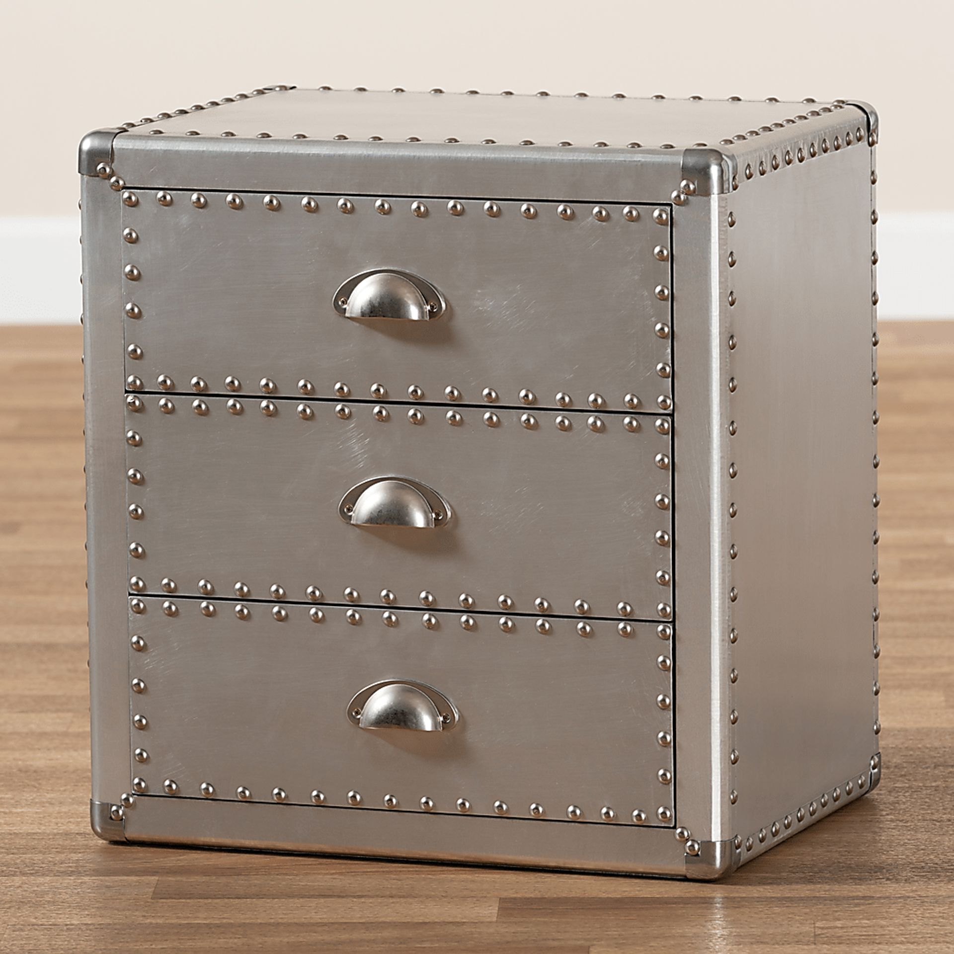 Wildorlyn Silver Accent Cabinet - Image 8