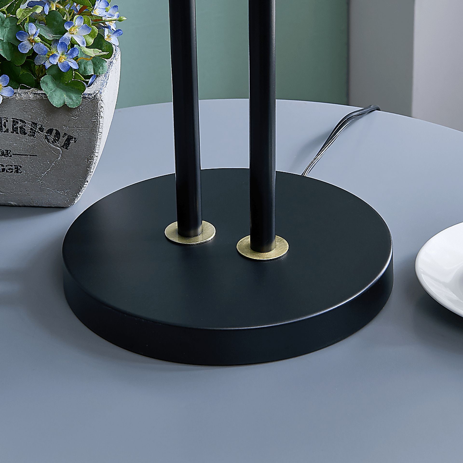 Will Avenue Black Lamp - Image 2