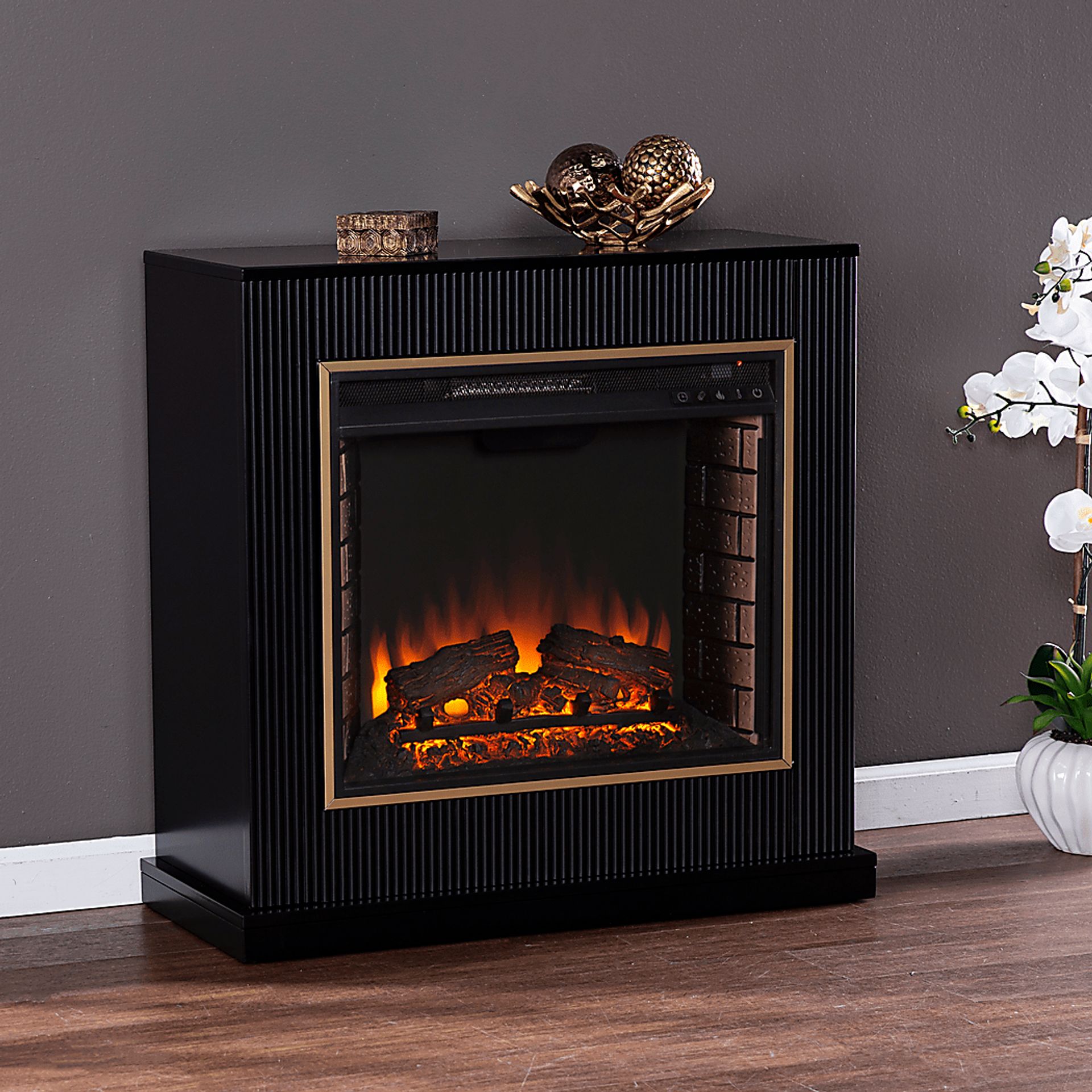 Willaurel II Black 33 in. Console With Electric Log Fireplace - Image 5