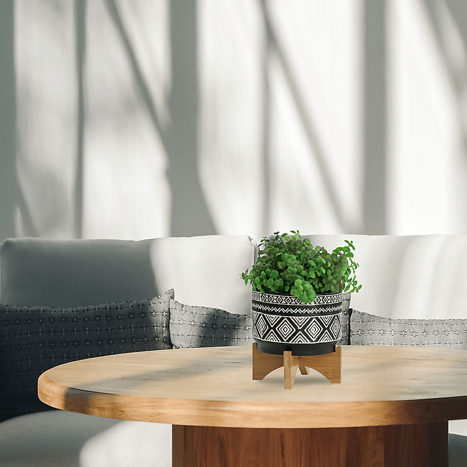 Willeford Black Planter - Image 2