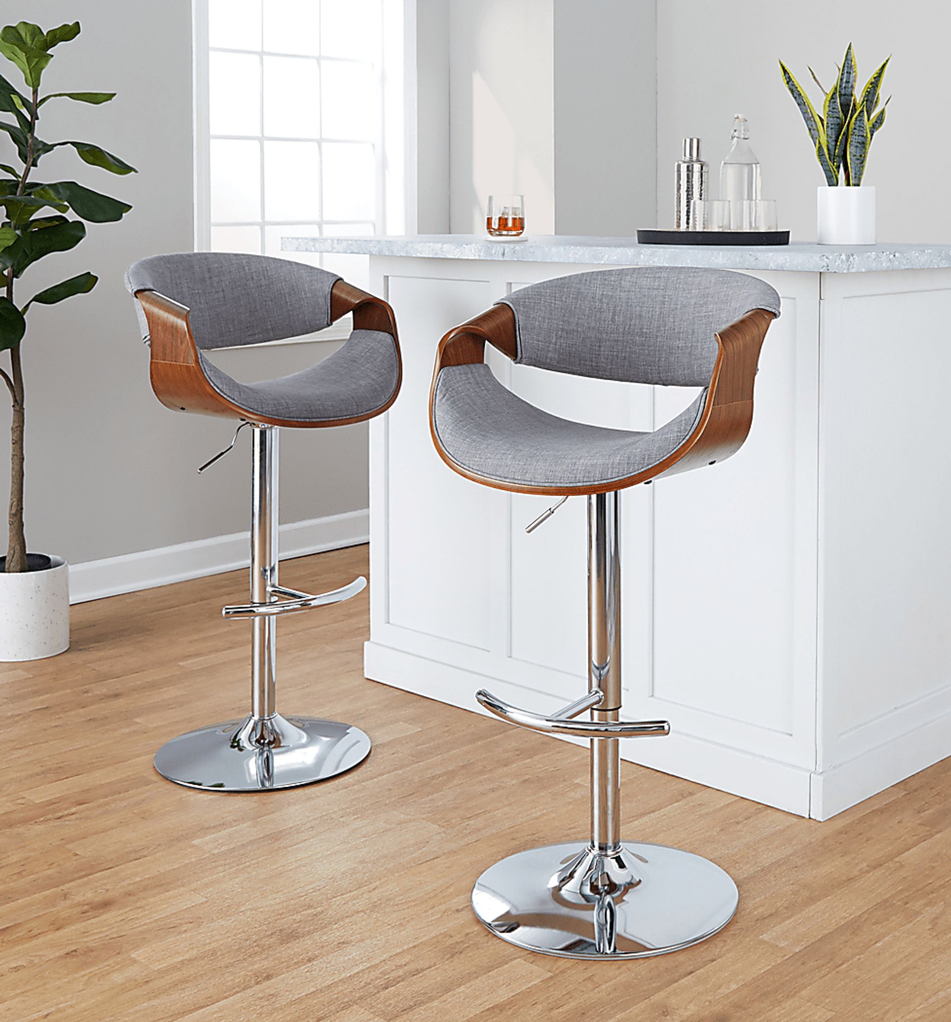 Willowwick Gray Adjustable Barstool, Set of 2 - Image 4