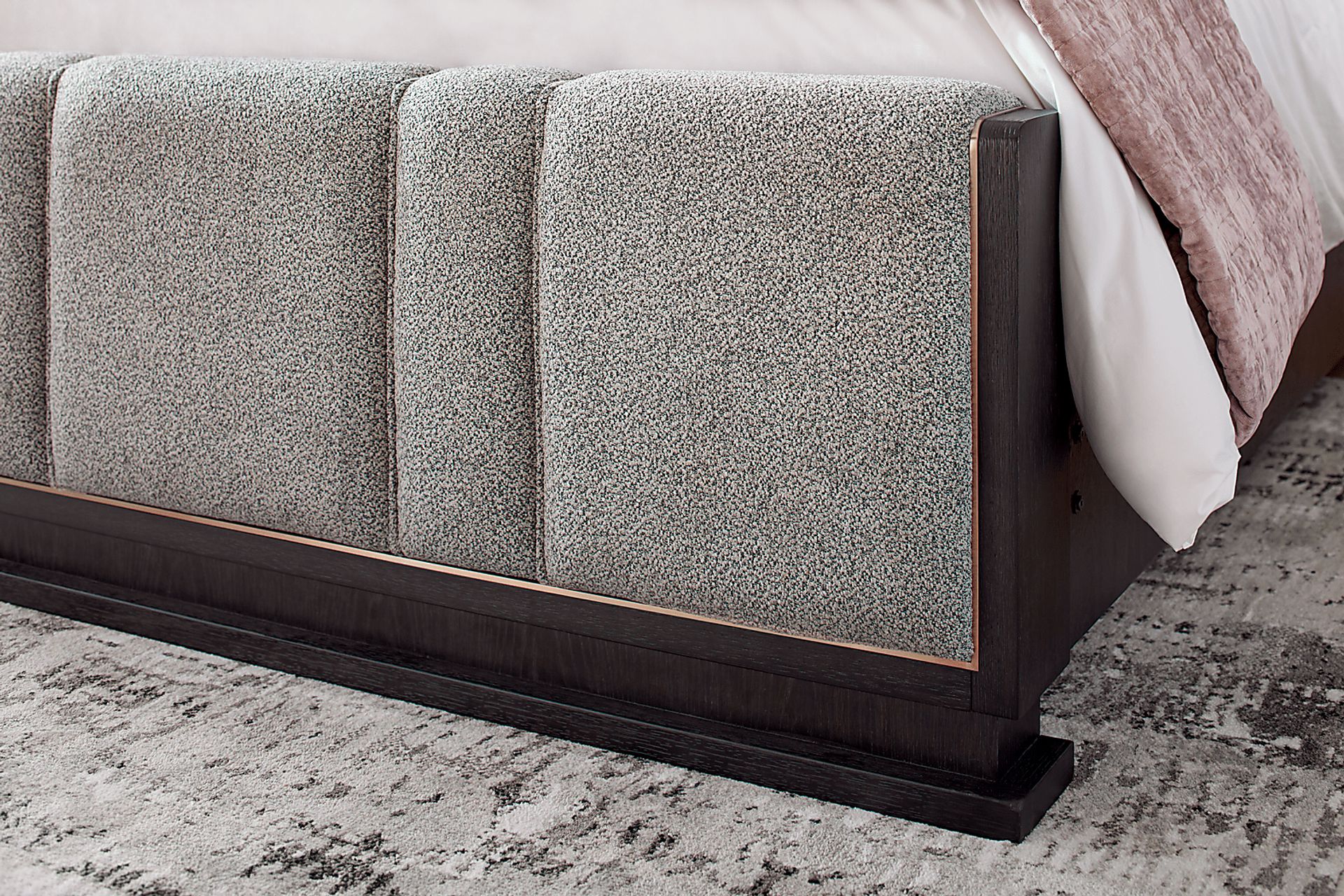 Wilshire Gray 3 Pc Queen Upholstered Bed - Image 5