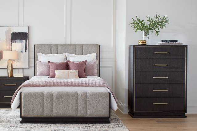 Wilshire Merlot 5 Pc Queen Upholstered Bedroom - Thumbnail - Image 1