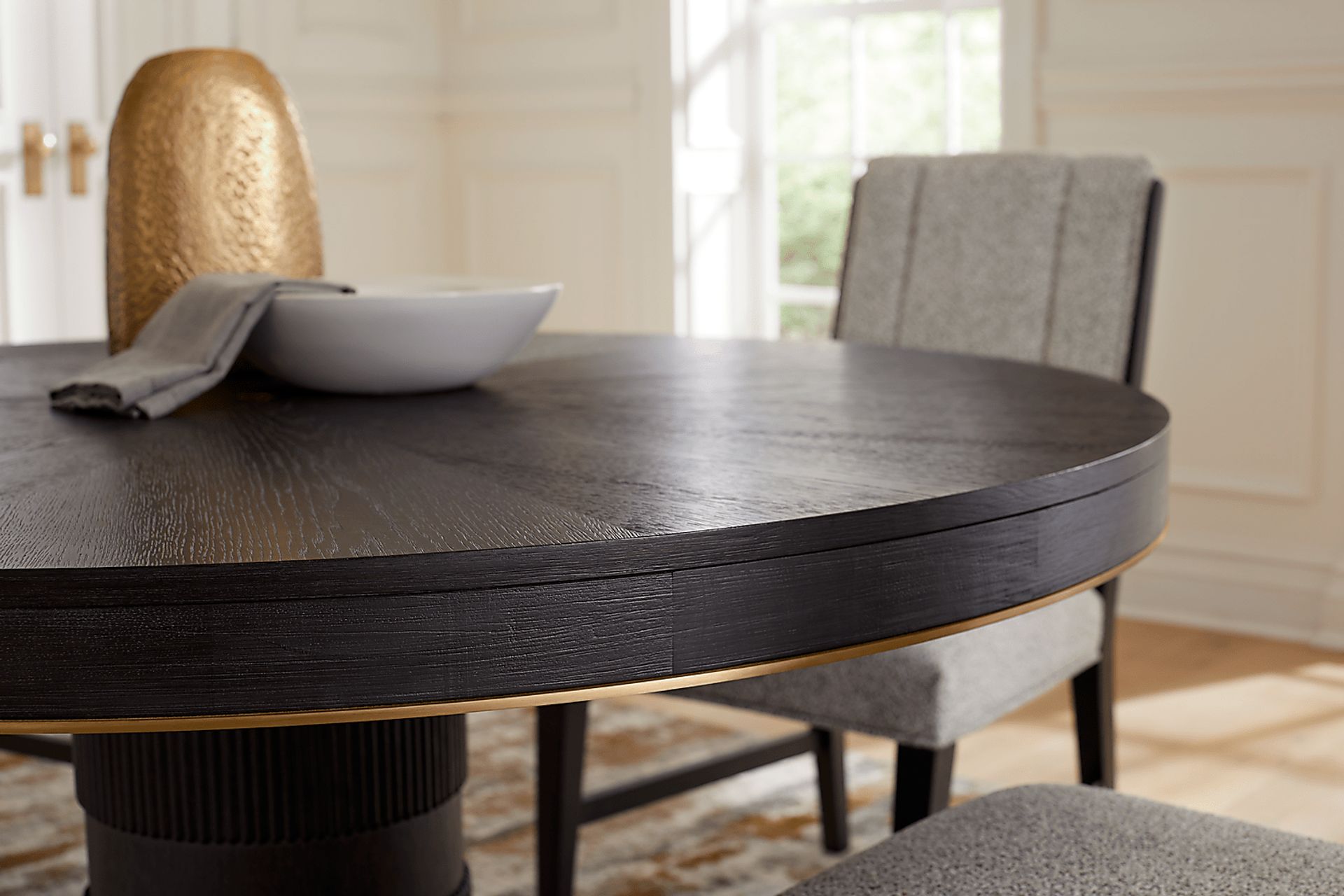 Wilshire Merlot 8 Pc Round Dining Room with Upholstered Chairs - Image 8