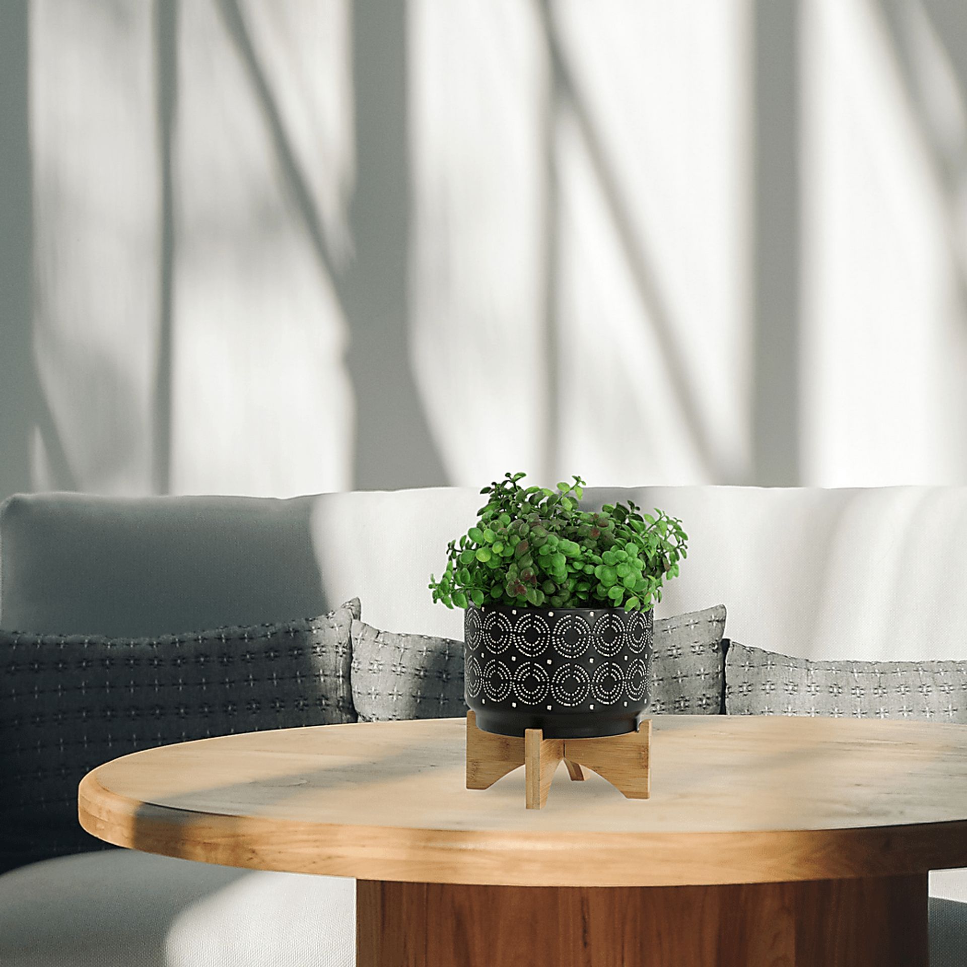 Wilshyre Black Planter - Image 2