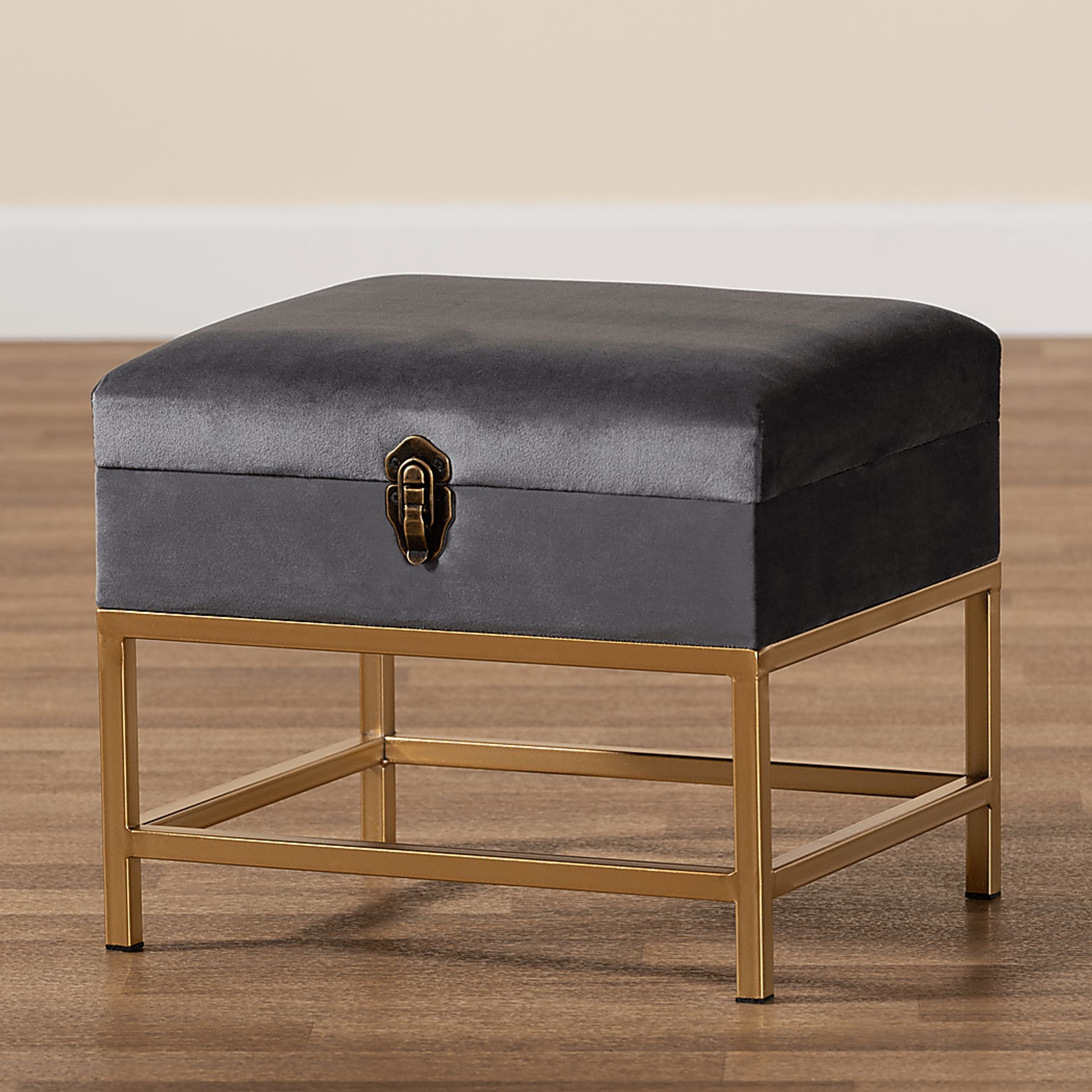 Wiltz Gray Storage Accent Ottoman - Image 9