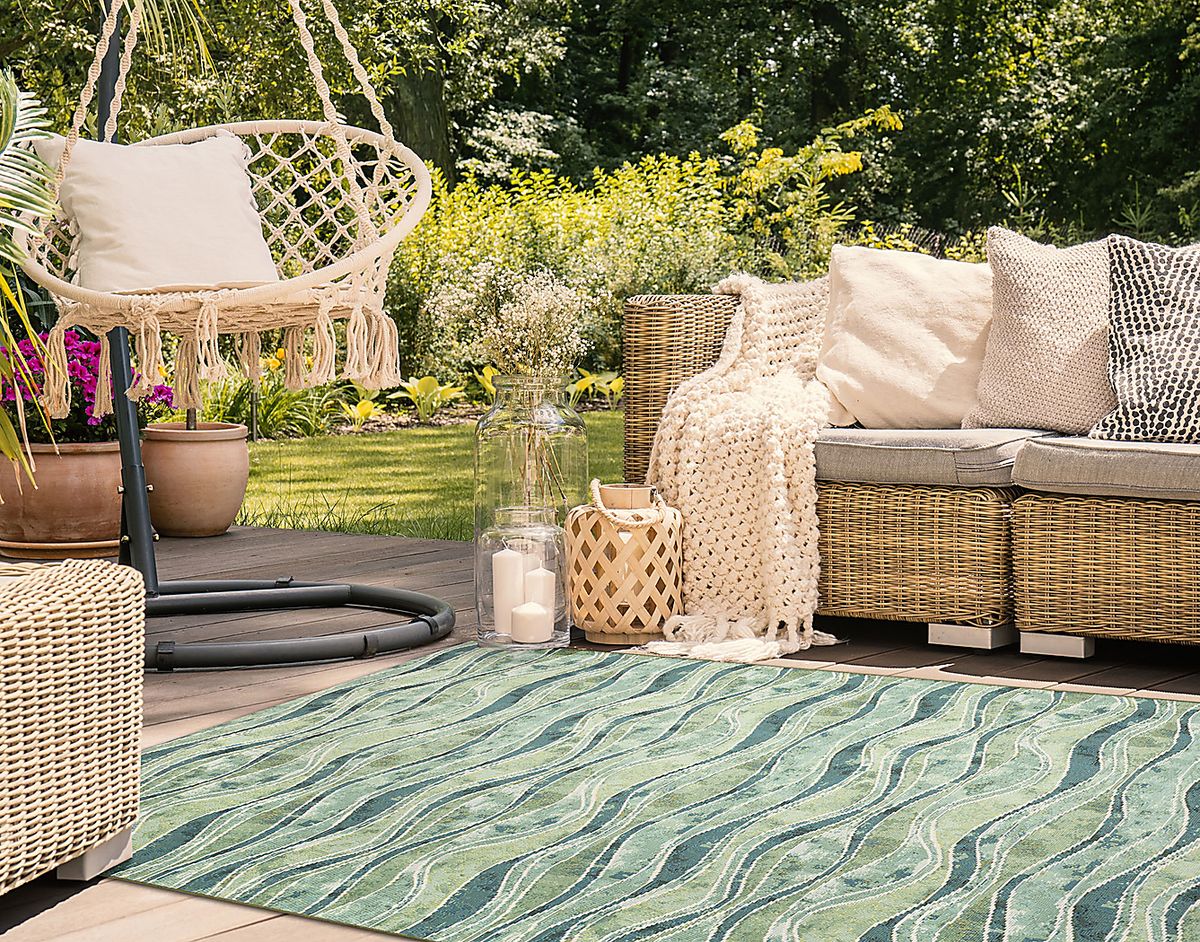 Wimasa Green Outdoor Rugs | Rooms to Go