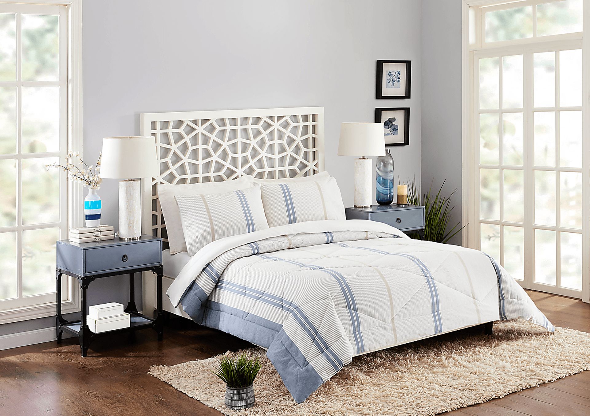 Windypine Cream King 3 Pc Comforter Set - Image 2
