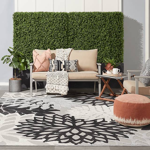 Winthrone Black/White 7'10 x 10'6 Indoor/Outdoor Rug - Thumbnail - Image 2