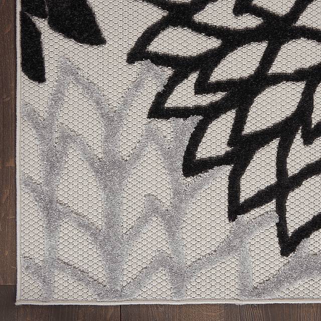 Winthrone Black/White 7'10 x 10'6 Indoor/Outdoor Rug - Thumbnail - Image 6