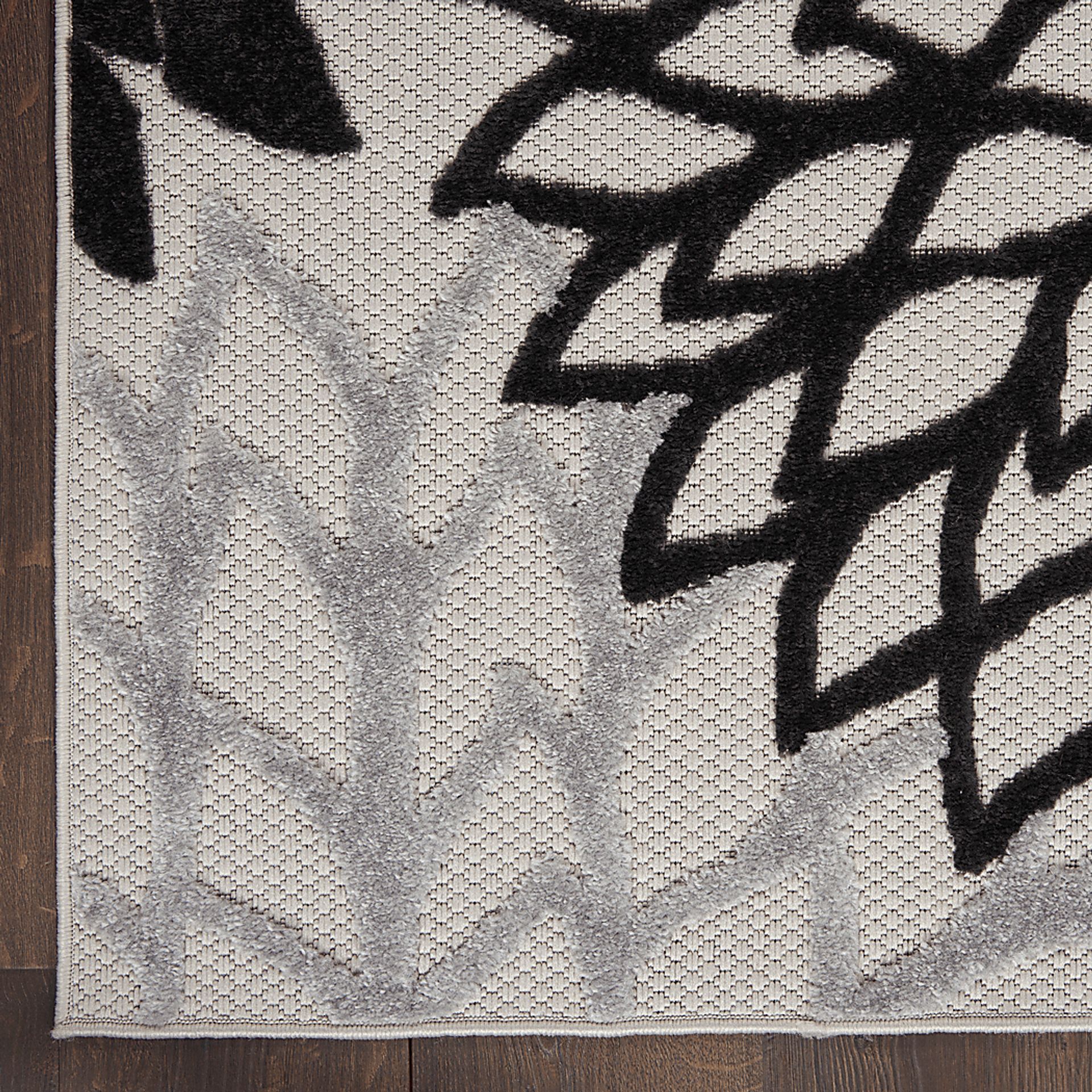 Winthrone Black/White 7'10 x 10'6 Indoor/Outdoor Rug - Image 6