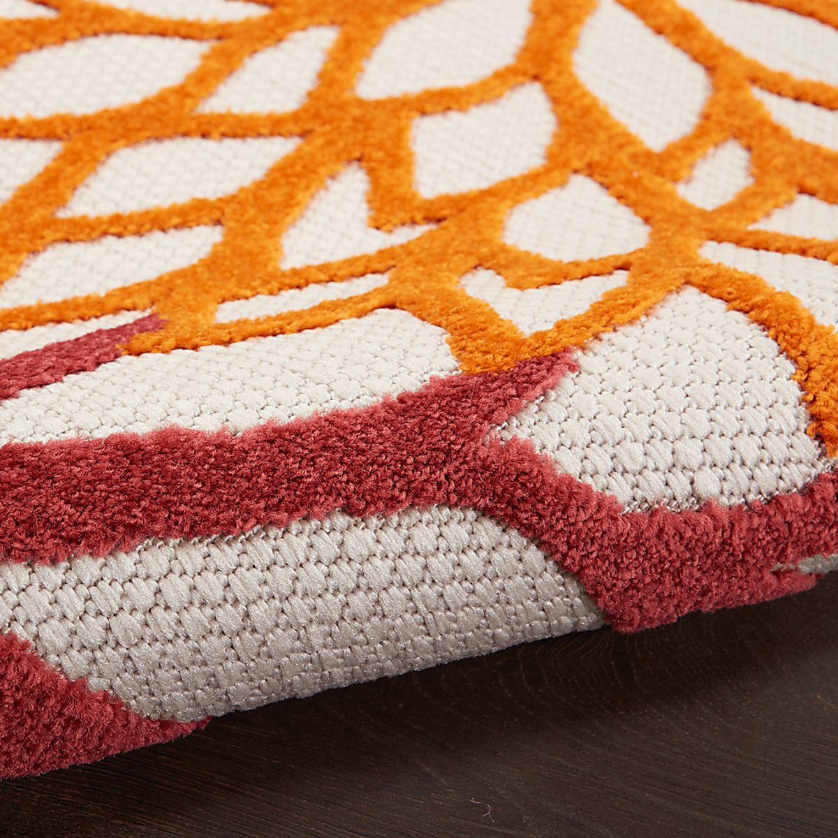 Winthrone Red/Multi Multi Rugs | Rooms to Go