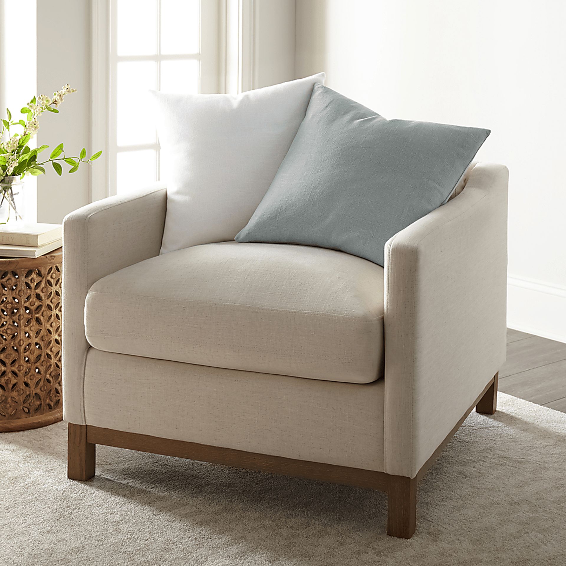 Wolfe Artic/White Accent Pillow Set of 2 - Image 3