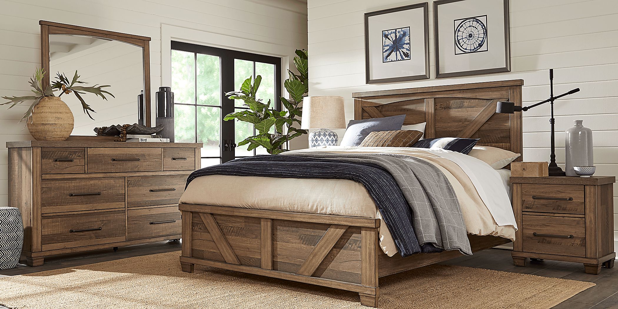 Woodcreek 7 Pc Brown Dark Wood Queen Bedroom Set With 3 Pc Queen