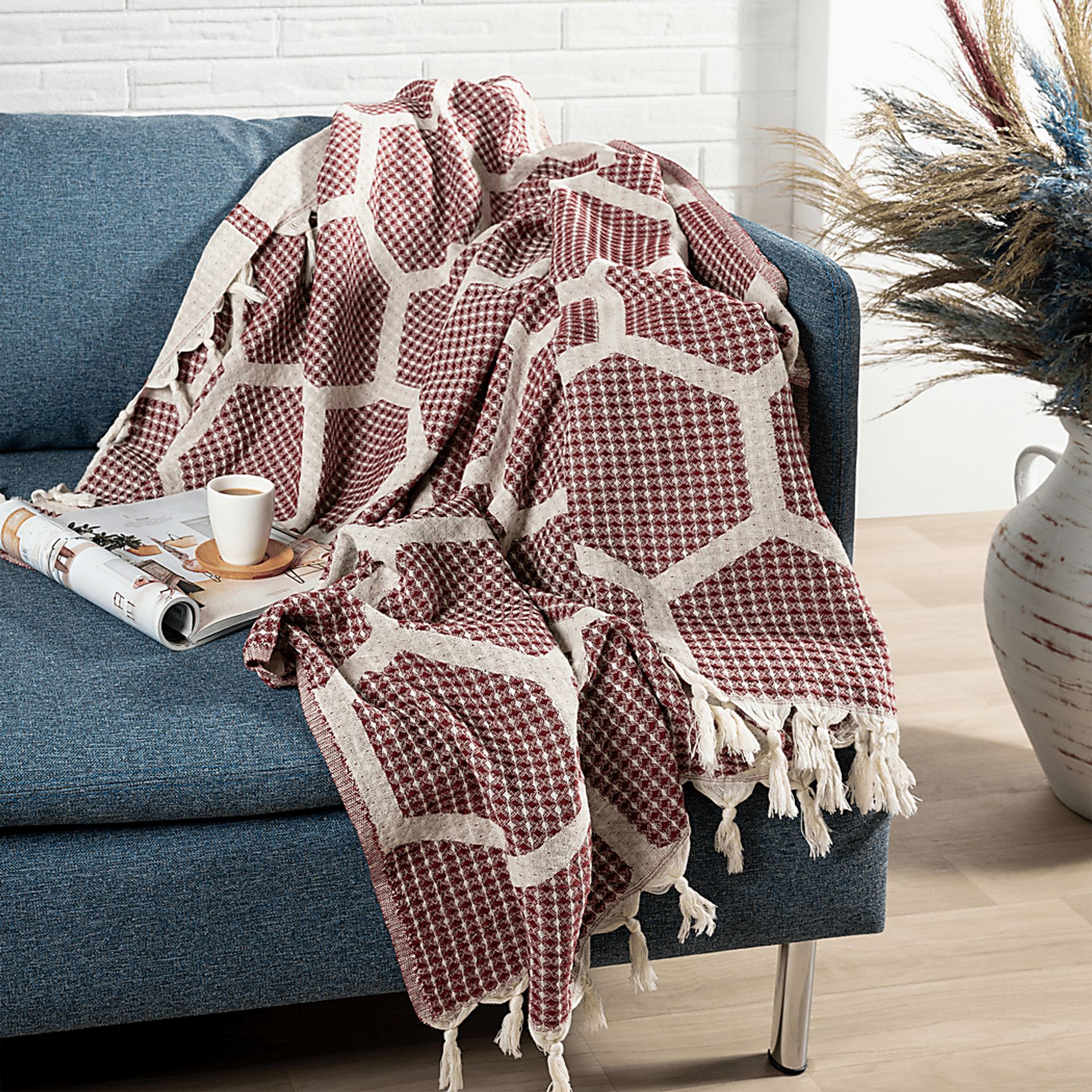 Woodgaler Red Throw Blanket - Image 8