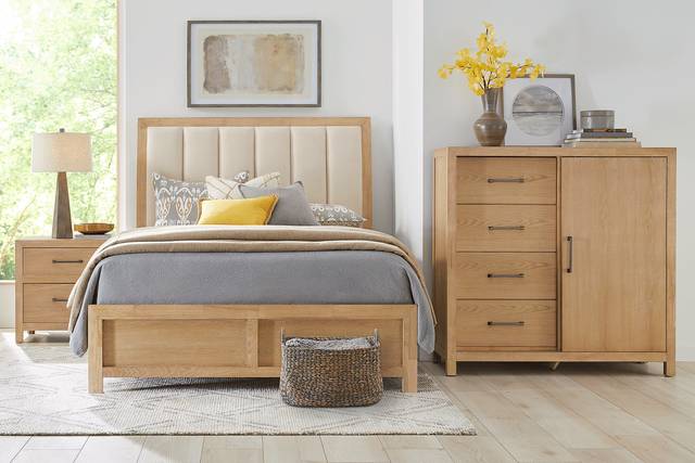 Woodley Natural 5 Pc King Upholstered Bedroom - Thumbnail - Image 1