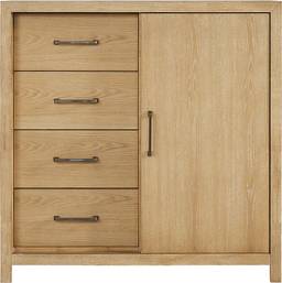 gentleman's chest