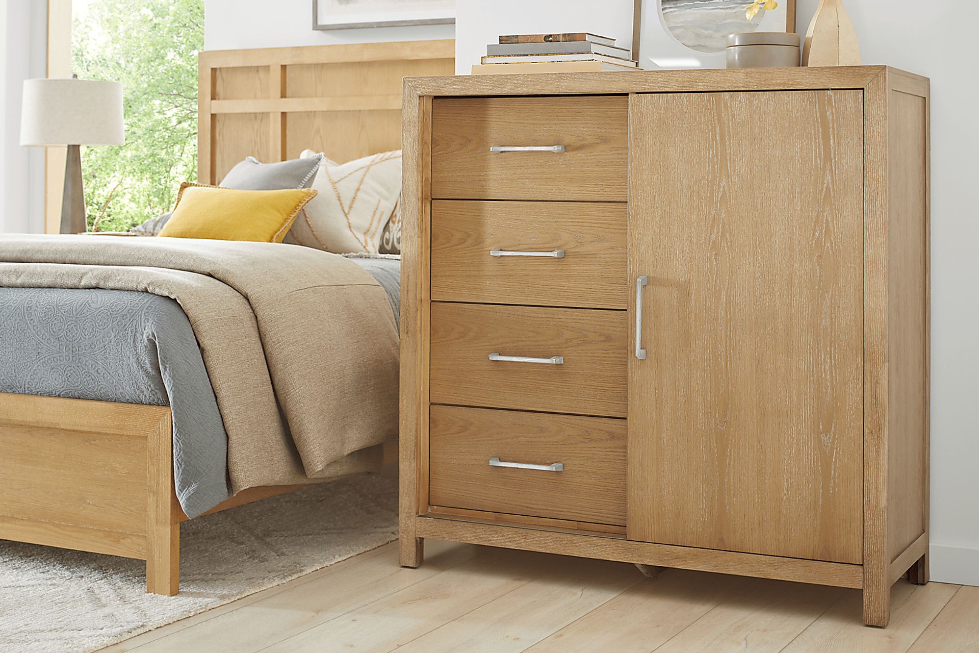 Woodley Natural Gentleman's Chest - Image 3