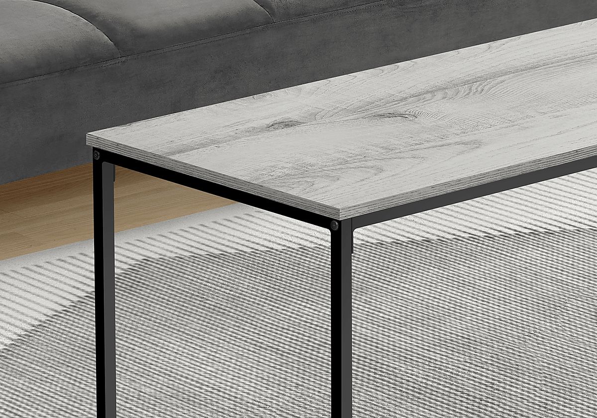 Woodroffe Gray Cocktail Table | Rooms to Go