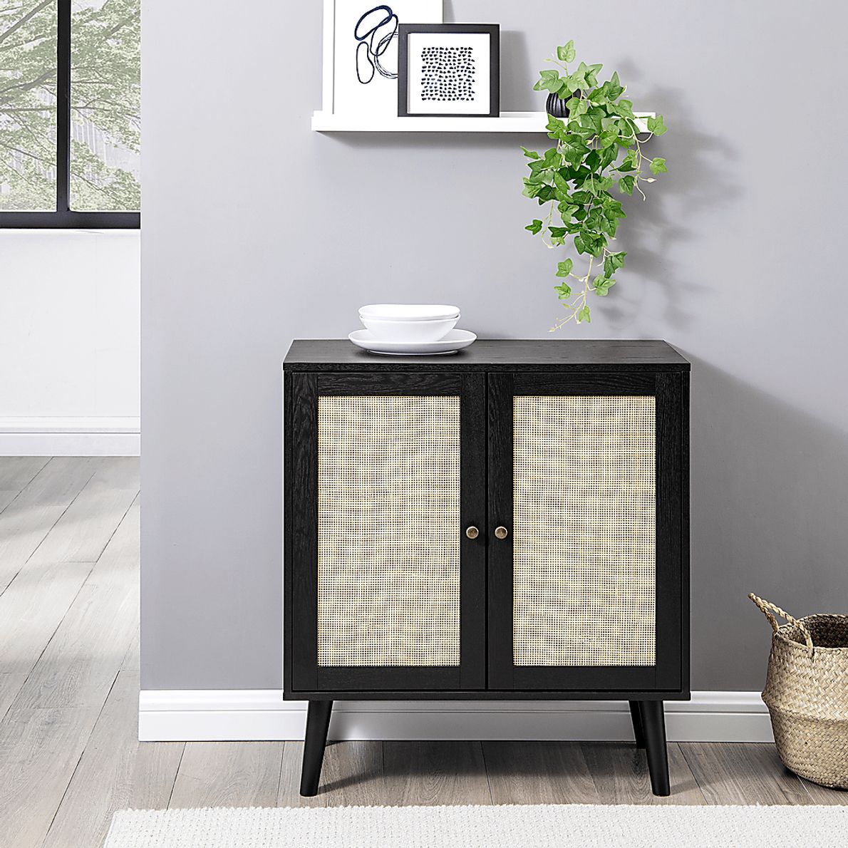 Woodsia Black Accent Cabinet - Rooms To Go