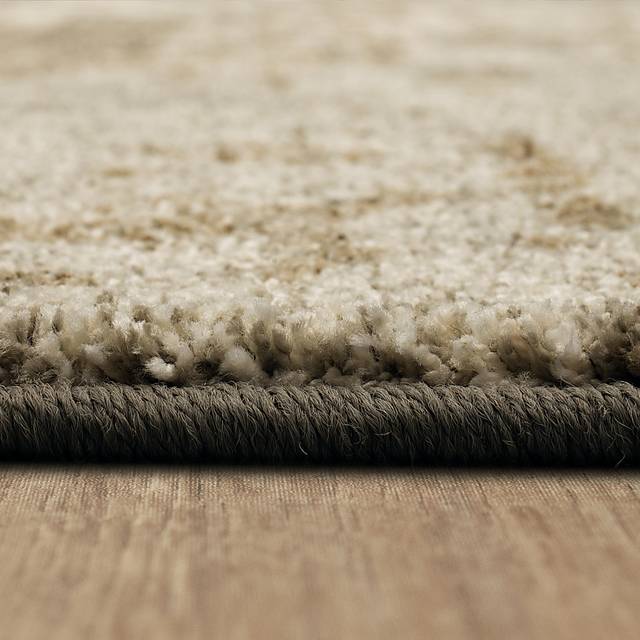 Worriden Gray 5'3 x 7'10 Rug - Thumbnail - Image 5
