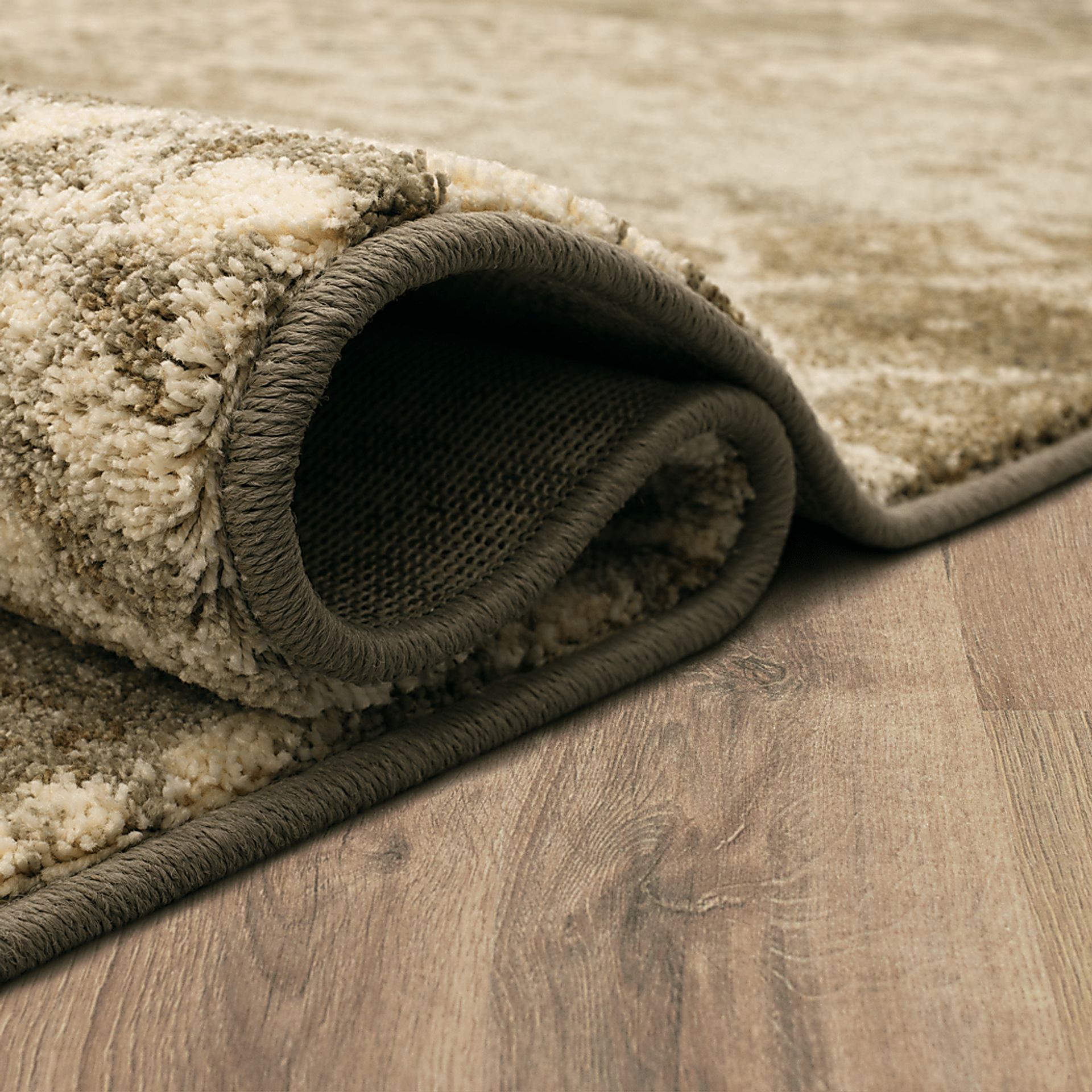 Worriden Gray 5'3 x 7'10 Rug - Image 6