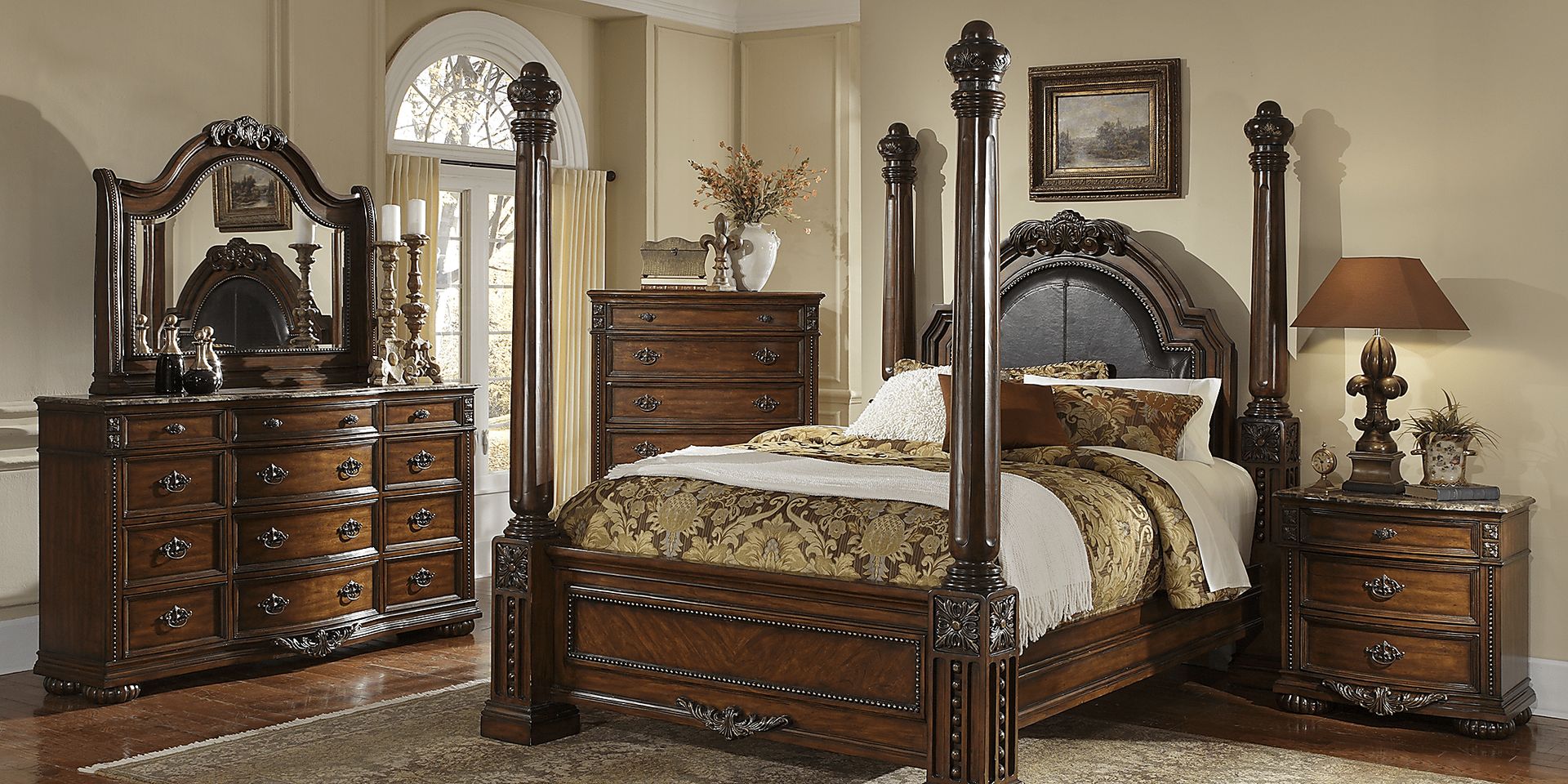 Worthington Queen Cherry 5Pc Upholstered Bedroom - Image 1