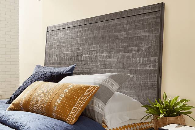 Wyatt Place Gray 7 Pc King Bedroom - Thumbnail - Image 3